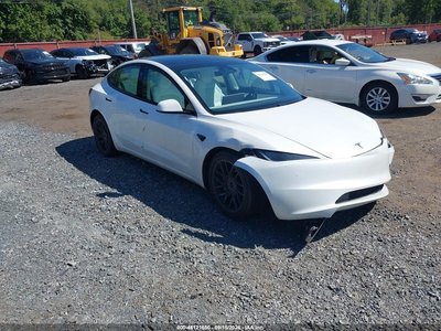 5YJ3E1EB0RF****** 2024 Tesla Model 3