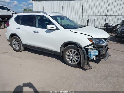 KNMAT2MT3HP****** 2017 Nissan Rogue