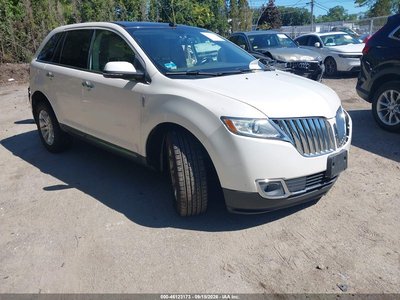 2LMDJ8JK0FB****** 2015 Lincoln MKX