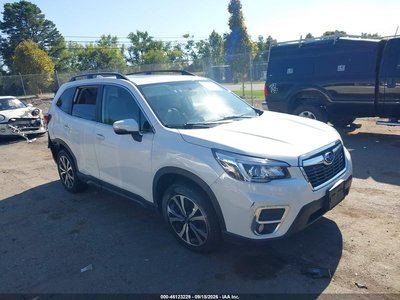 JF2SKAUC7KH****** 2019 Subaru Forester