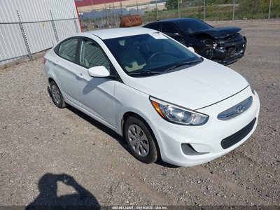 KMHCT4AE8HU****** 2017 Hyundai Accent