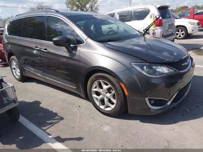 2C4RC1BG3HR****** 2017 Chrysler Pacifica