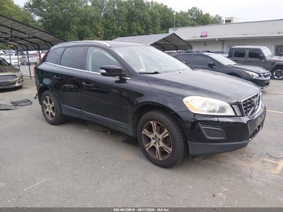 YV4902DZ6D2****** 2013 Volvo XC60