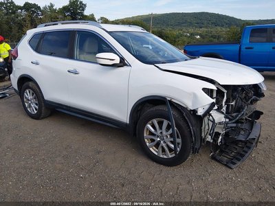 KNMAT2MV4HP****** 2017 Nissan Rogue