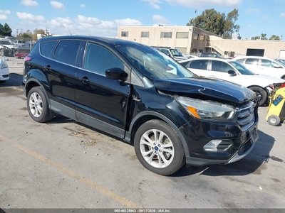 1FMCU0G92HU****** 2017 Ford Escape