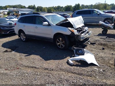 4S4BRCLC1E3****** 2014 Subaru Outback