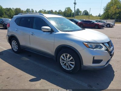 KNMAT2MV5HP****** 2017 Nissan Rogue