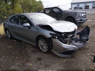 4T1C11AKXMU****** 2021 Toyota Camry
