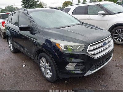 1FMCU0G9XHU****** 2017 Ford Escape