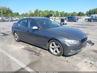 WBA3B5C53DF****** 2013 BMW 3 Series