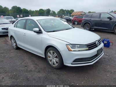 3VW2B7AJ1HM****** 2017 Volkswagen Jetta