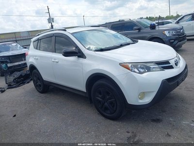 JTMZFREVXFD****** 2015 Toyota RAV4