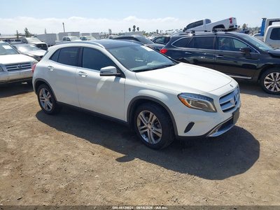 WDCTG4EB1FJ****** 2015 Mercedes-Benz GLA-Class