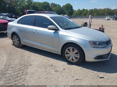 3VWDP7AJ2DM****** 2013 Volkswagen Jetta