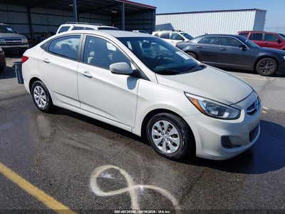 KMHCT4AE9GU****** 2016 Hyundai Accent