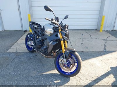 JYARN95E0SA****** 2025 Yamaha MT09
