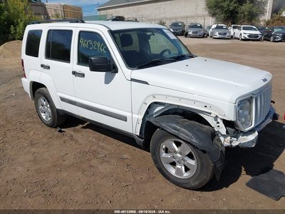 1C4PJMAK1CW****** 2012 Jeep Liberty