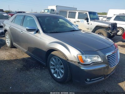 2C3CCACG8CH****** 2012 Chrysler 300