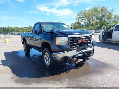1GT322CGXDZ****** 2013 GMC Sierra 3500HD