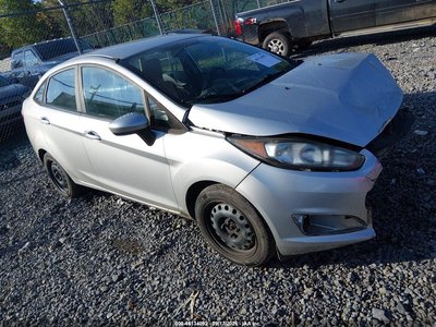3FADP4AJ8FM****** 2015 Ford Fiesta