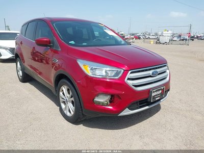 1FMCU0GD5KU****** 2019 Ford Escape