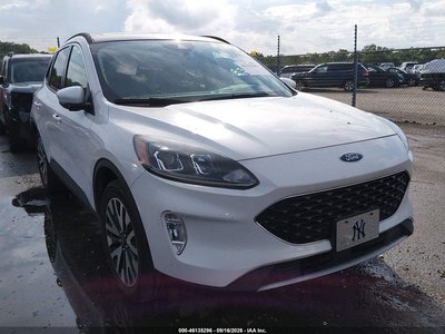 1FMCU9H92LU****** 2020 Ford Escape