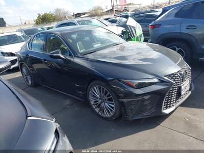 JTHDA1D28P5****** 2023 Lexus IS 300