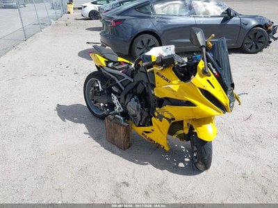 JS1EM13B6R7****** 2024 Suzuki Gsx800