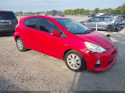 JTDKDTB31D1****** 2013 Toyota Prius C
