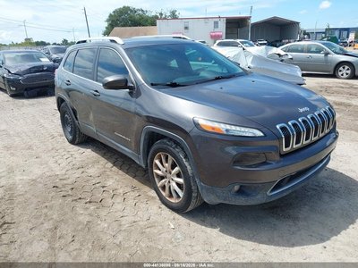 1C4PJMDS8FW****** 2015 Jeep Cherokee