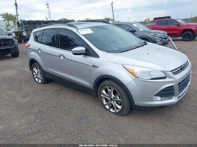 1FMCU9GX9GU****** 2016 Ford Escape