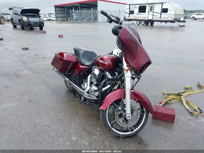 1HD1KBM15FB****** 2015 Harley-Davidson FLHX