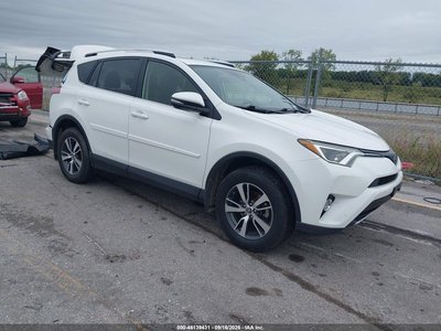 JTMRFREV3GJ****** 2016 Toyota RAV4