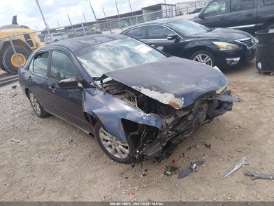1HGCM56136A****** 2006 Honda Accord