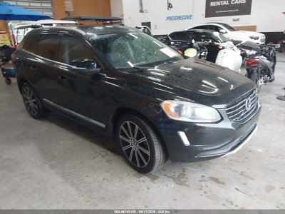 YV449MDKXG2****** 2016 Volvo XC60