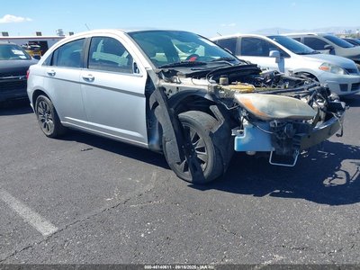 1C3BC4FG7BN****** 2011 Chrysler 200