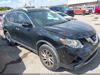 5N1AT2MVXFC****** 2015 Nissan Rogue