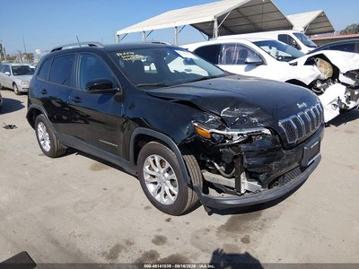 1C4PJLCB7MD****** 2021 Jeep Cherokee