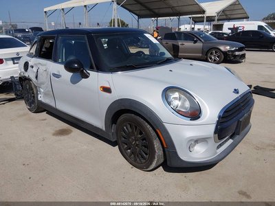 WMWXU1C35H2****** 2017 MINI Hardtop