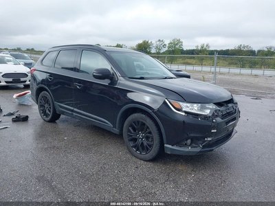 JA4AD3A31JZ****** 2018 Mitsubishi Outlander