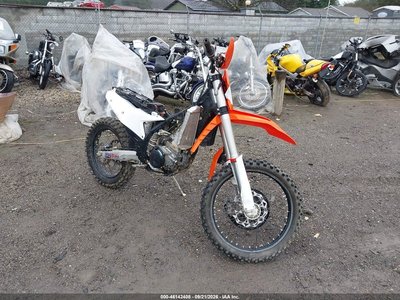 2024 KTM 300
