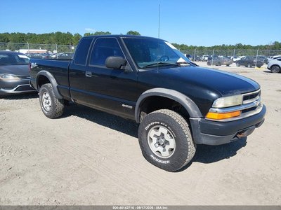 1GCCT19W118****** 2001 Chevrolet S-10
