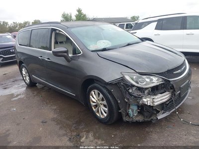 2C4RC1BG3HR****** 2017 Chrysler Pacifica