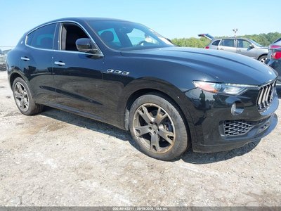 ZN661XUA8KX****** 2019 Maserati Levante