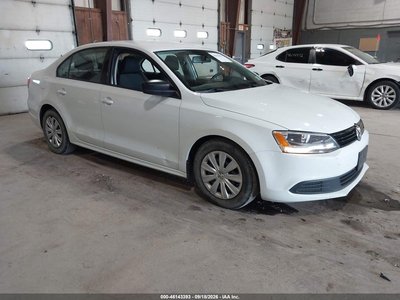 3VW1K7AJ1EM****** 2014 Volkswagen Jetta