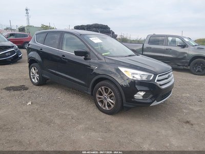 1FMCU9GD2KU****** 2019 Ford Escape
