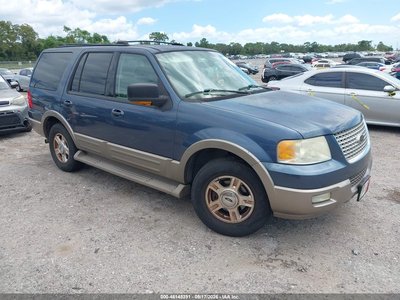 1FMRU17W74L****** 2004 Ford Expedition