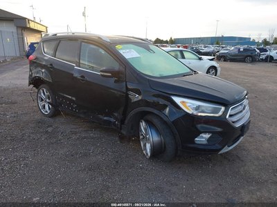 1FMCU9J90KU****** 2019 Ford Escape