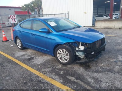 5NPD74LFXHH****** 2017 Hyundai Elantra