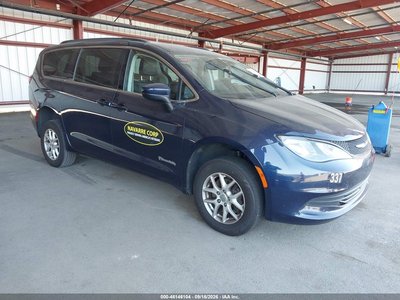 2C4RC1DG0LR****** 2020 Chrysler Voyager